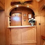 Vittoria Hotel 2*